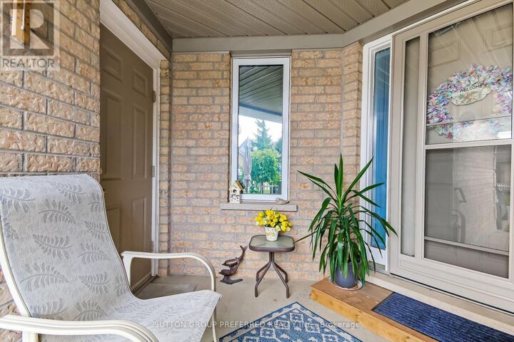 Property Photo:  861 Shelborne Street 29  ON N5Z 5C5 