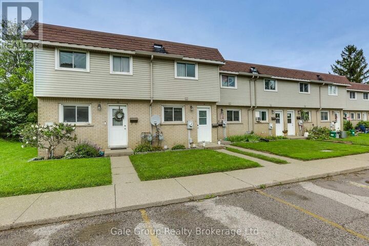 Property Photo: 105 Springbank Avenue East 9 ON N4S 7P7