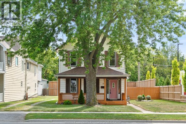 Property Photo:  47 Sandwich Street South  ON N9V 1Z5 