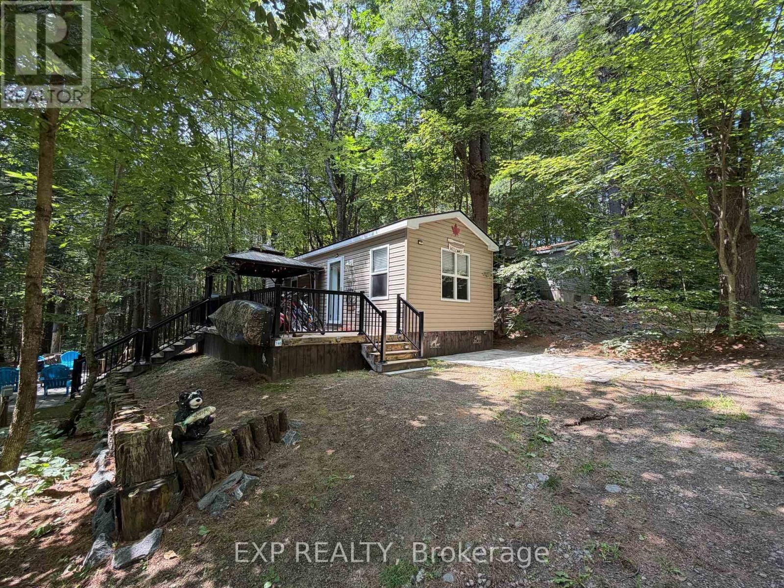 Property Photo: 1047 Bonnie Lake Camp Road ON P1L 1W9