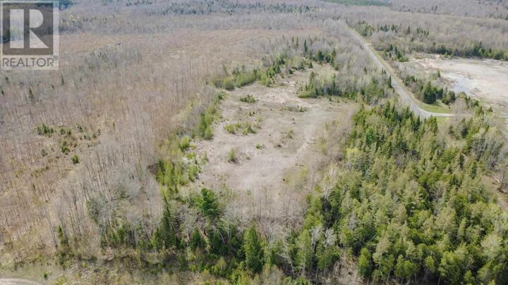 Photo de la propriété:  0 Base Line Rd  ON P0R 1G0 