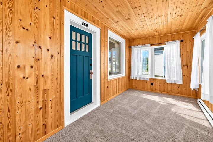 Property Photo:  266 Sydney Avenue  MB R2K 1B6 