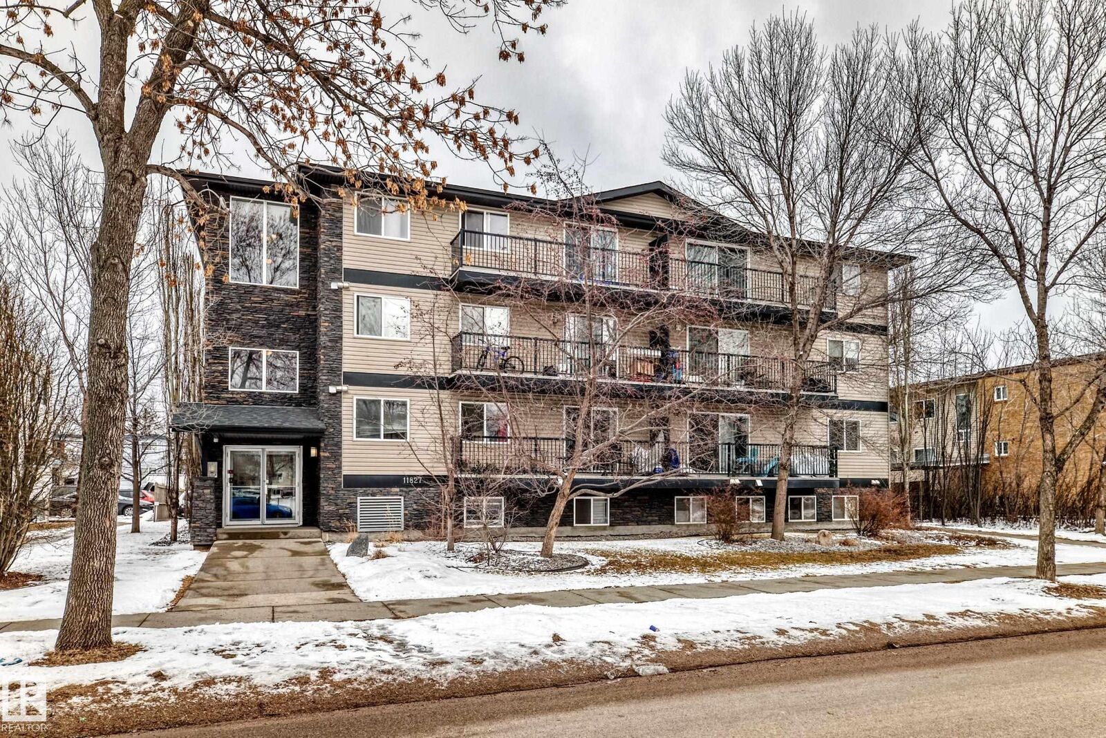 Property Photo:  11827 105 Street NW 203  AB T5G 2N1 