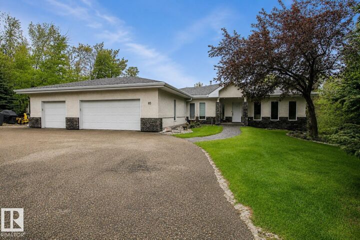 Property Photo:  52258 Rge Road 231  AB T8B 1M8 