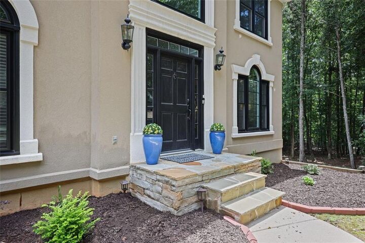 Property Photo:  200 Dewdrop Court  GA 30022 