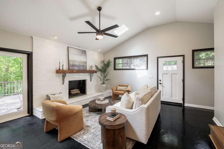 Property Photo:  130 Oakdale Road  GA 30606 
