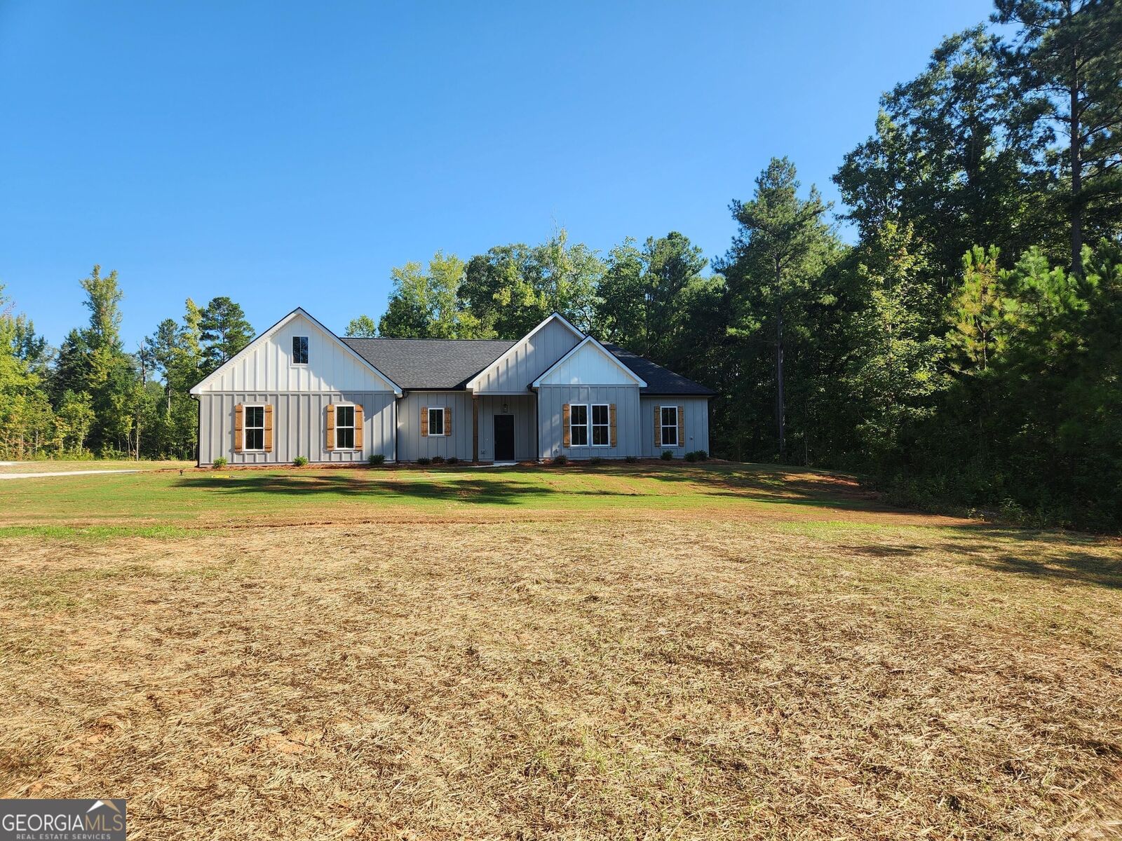 Property Photo:  642 Shelnut  GA 30248 