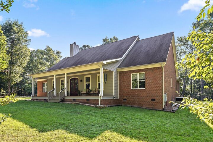 Property Photo:  692 Clear Brooks Drive  TN 37377 