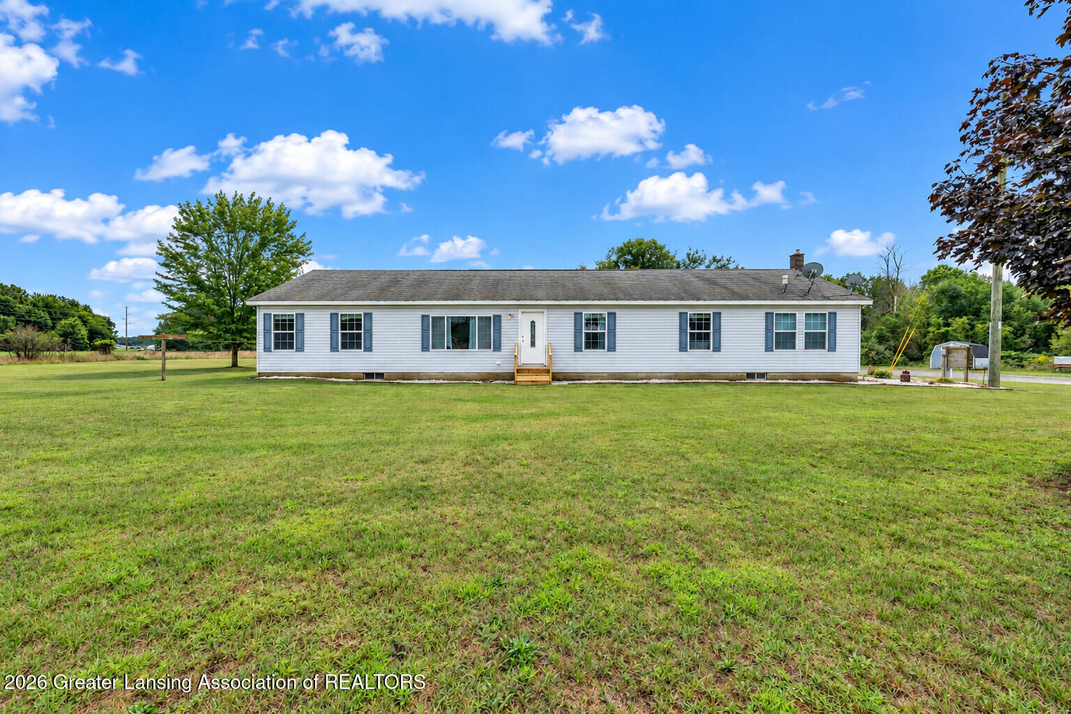 Property Photo:  11791 W Roggy Road  MI 48889 