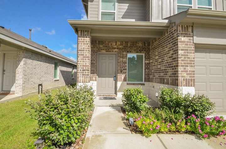 Property Photo:  5427 Magnolia Heath Lane  TX 77373 