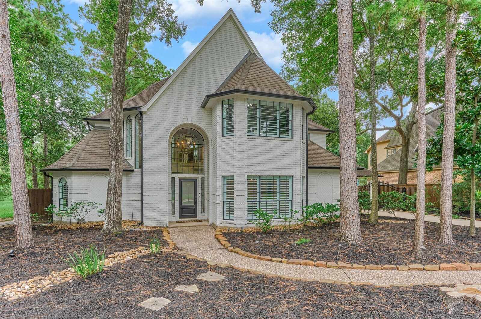 Property Photo:  42 Golden Shadow Circle  TX 77381 
