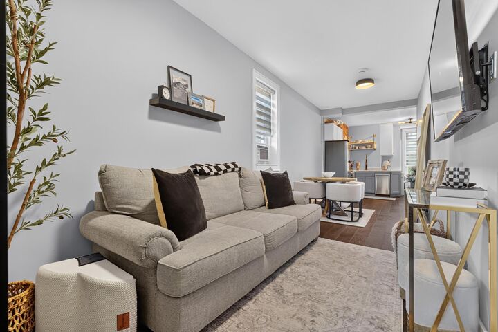 Property Photo:  606 1st St #5  NJ 07030 
