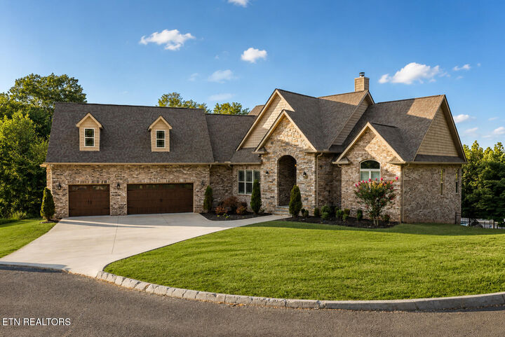 Property Photo:  6841 Redtail Hawk Way  TN 37921 