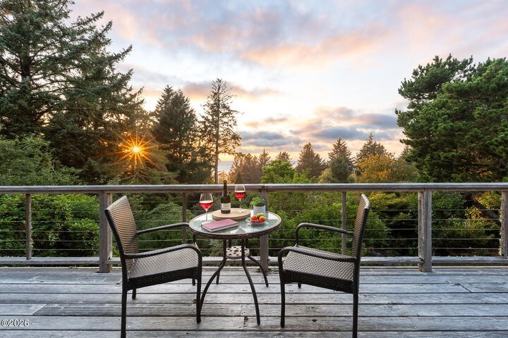 Property Photo: 46615 U.s. 101 S OR 97149
