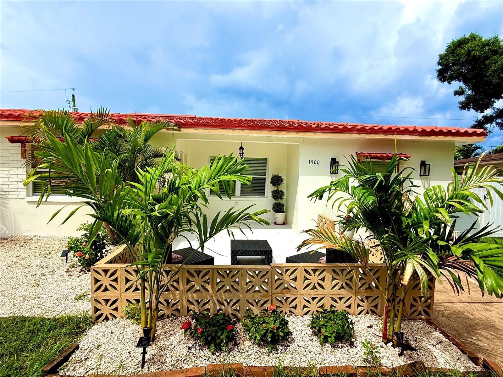 Property Photo:  1500 77th Street N  FL 33710 