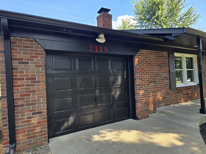 Property Photo:  2115 Dawnshire Drive  IN 47203 