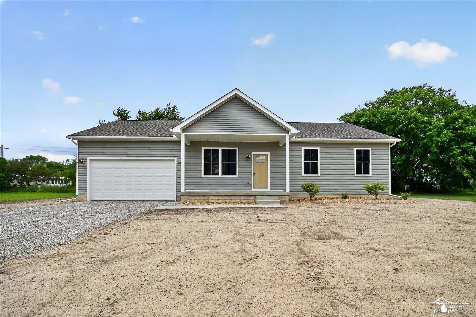 Property Photo: 926 Ford Road MI 48117