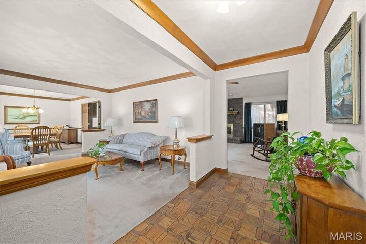 Property Photo: 1027 Shadow Ridge Crossing IL 62269