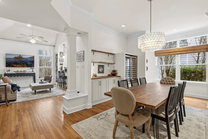Property Photo:  156 Harbor Isle Cir N  TN 38103 