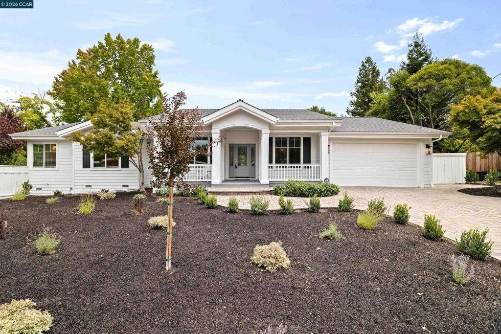 Property Photo:  27 Stanton Ave  CA 94563 