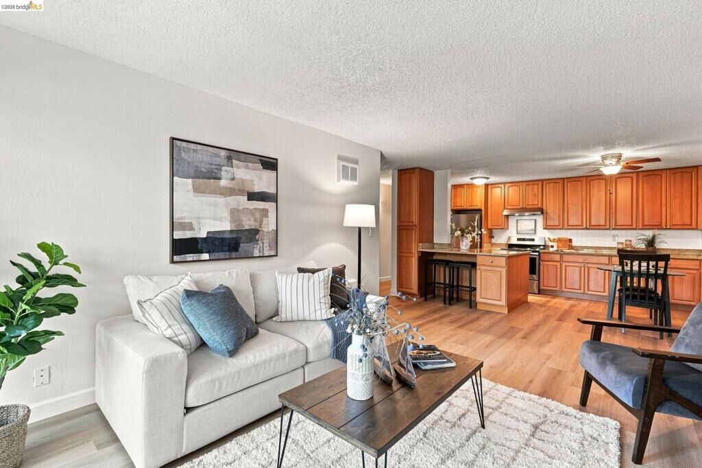 Property Photo:  955 Shorepoint Court 208  CA 94501 