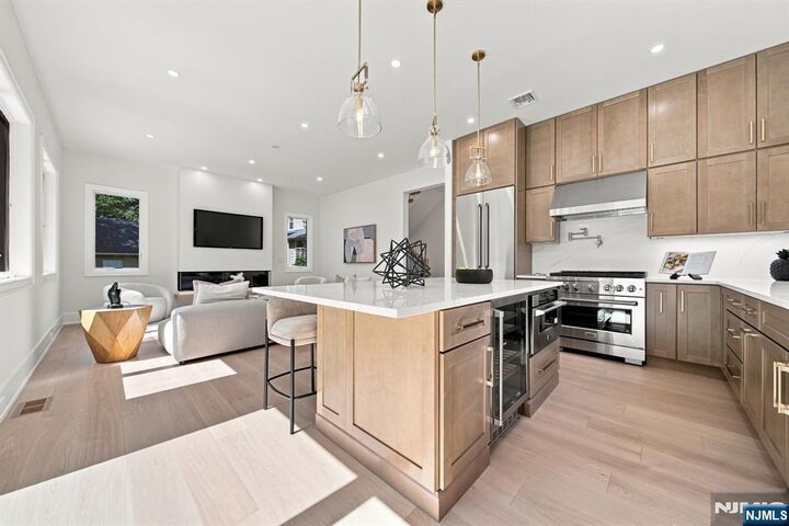 Property Photo:  224 Riveredge Road  NJ 07670 
