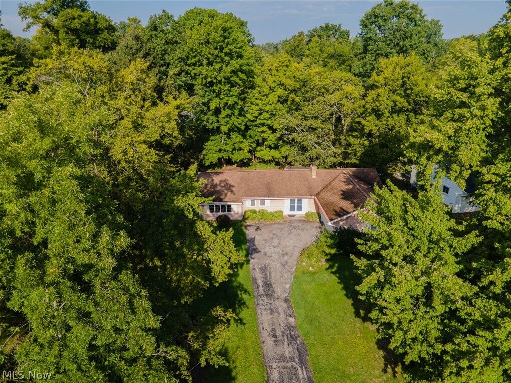 Property Photo:  734 Kenwood Drive  OH 44040 