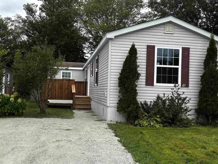 Property Photo:  16 Happy Drive  NS B3E 1C4 