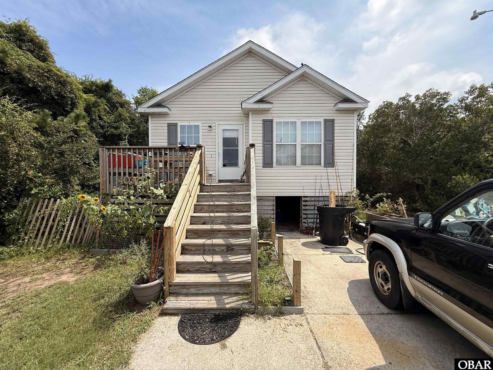 Property Photo:  40377 North End Road  NC 27915 
