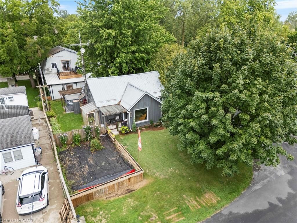 Property Photo:  14 Howey Avenue  ON N0E 1M0 