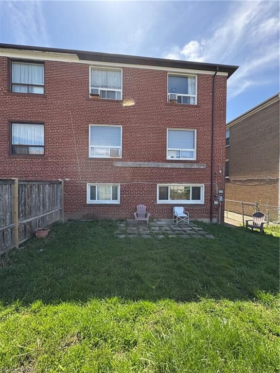 Property Photo:  1364 Wilson Avenue  ON M3M 1H8 