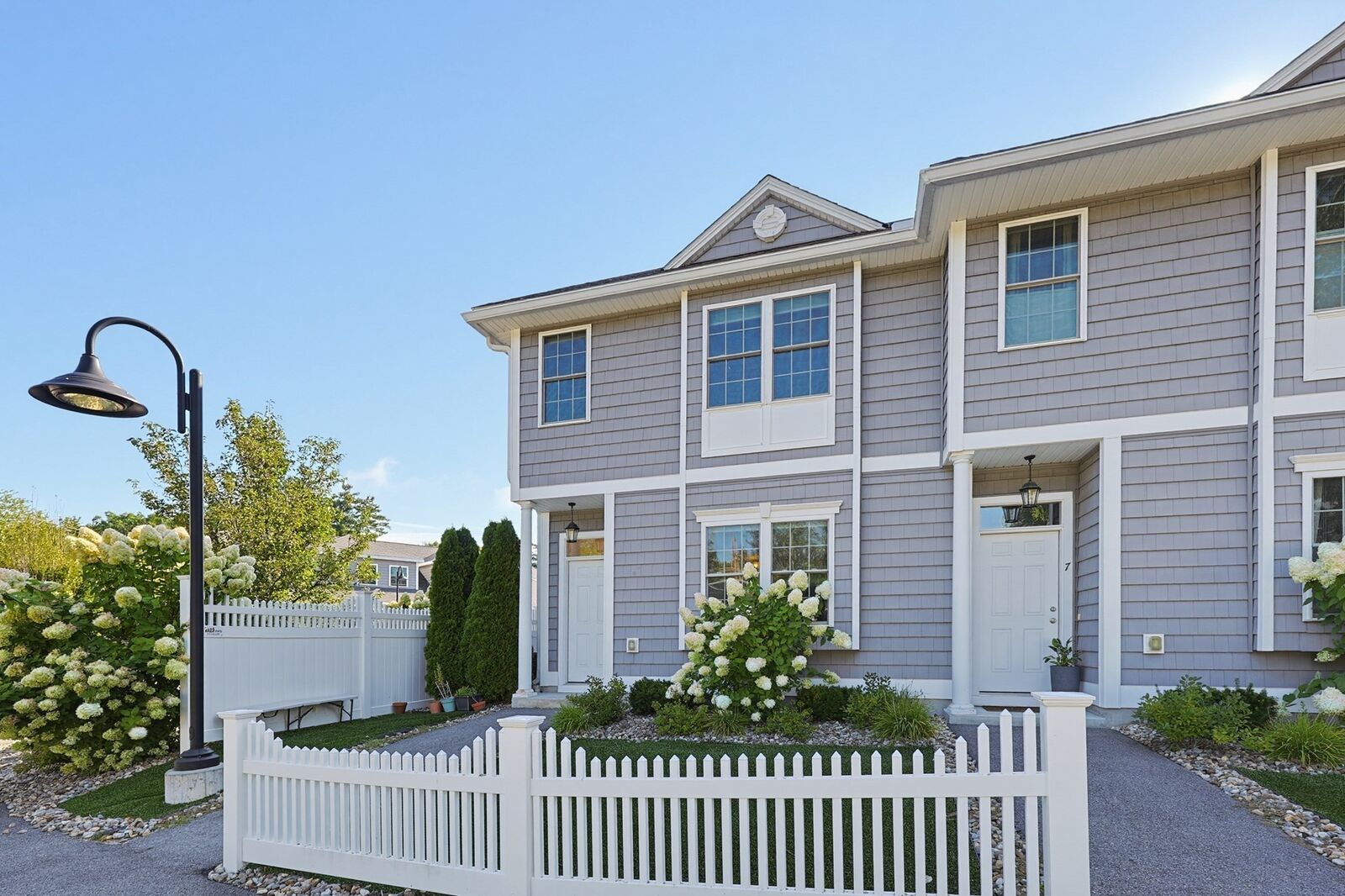 Property Photo: 5 Jerome Rd 5 MA 01876