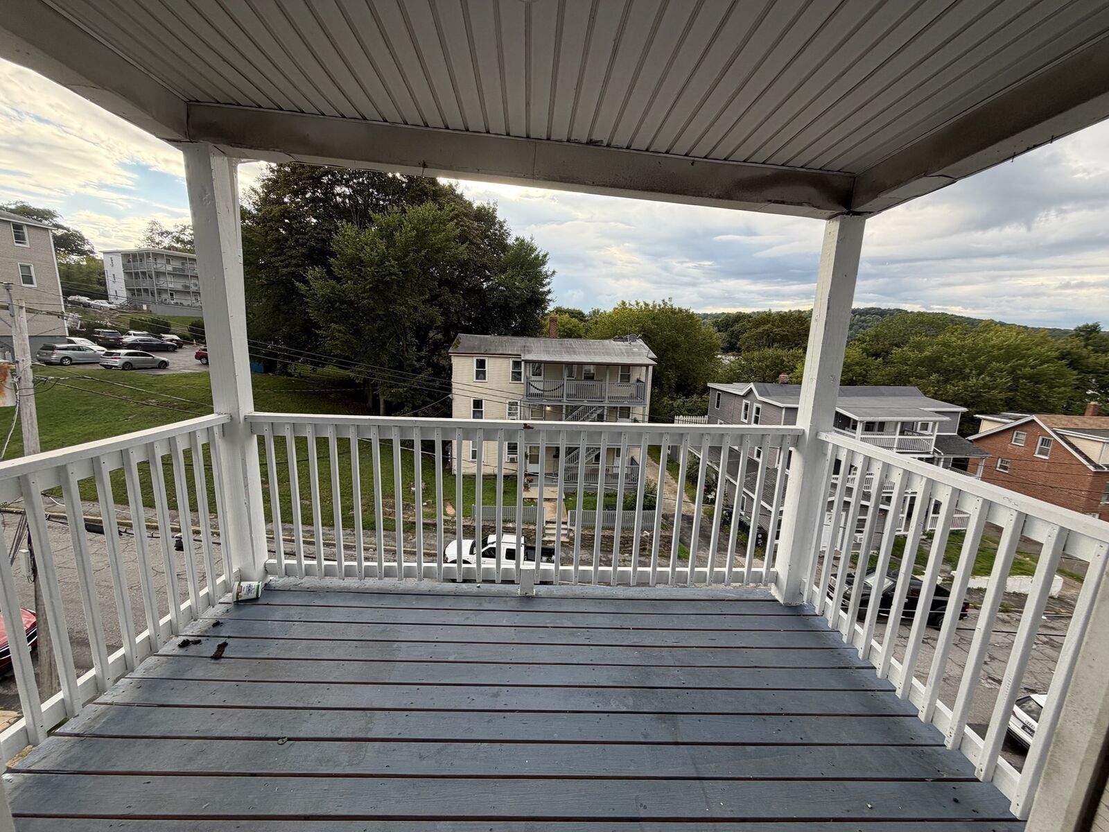 Property Photo:  99 Cross St 3F  MA 01550 