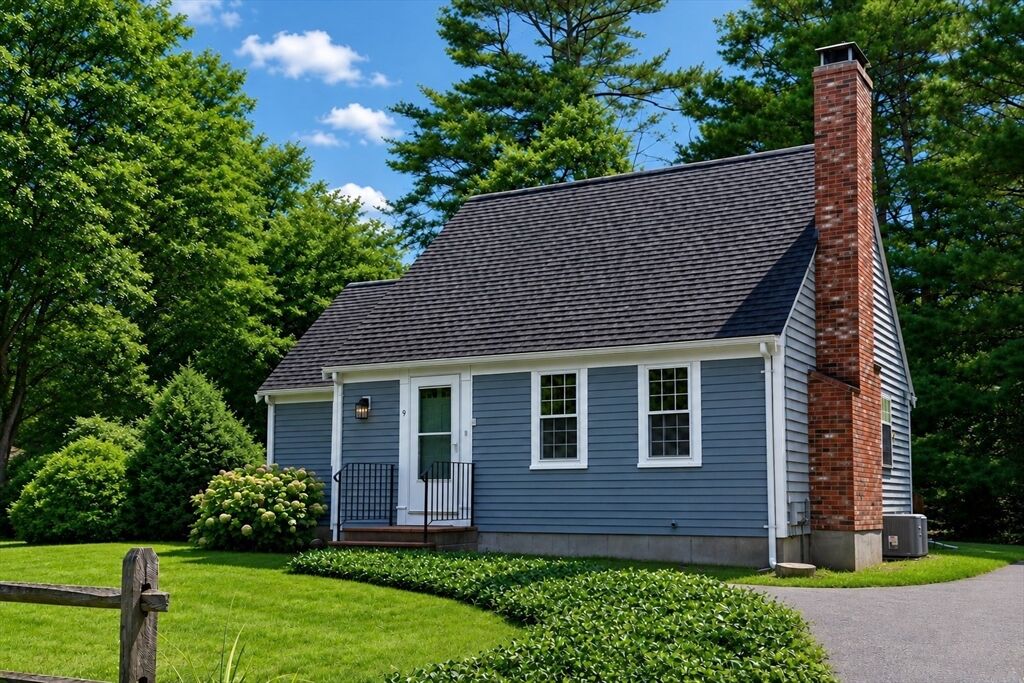 Property Photo:  9 East Harbor Drive  MA 02536 