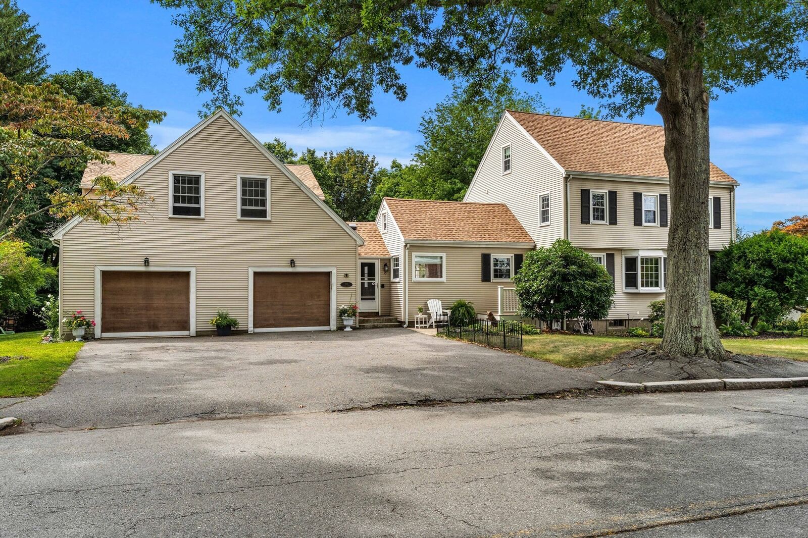 Property Photo: 90 Village St. MA 01945