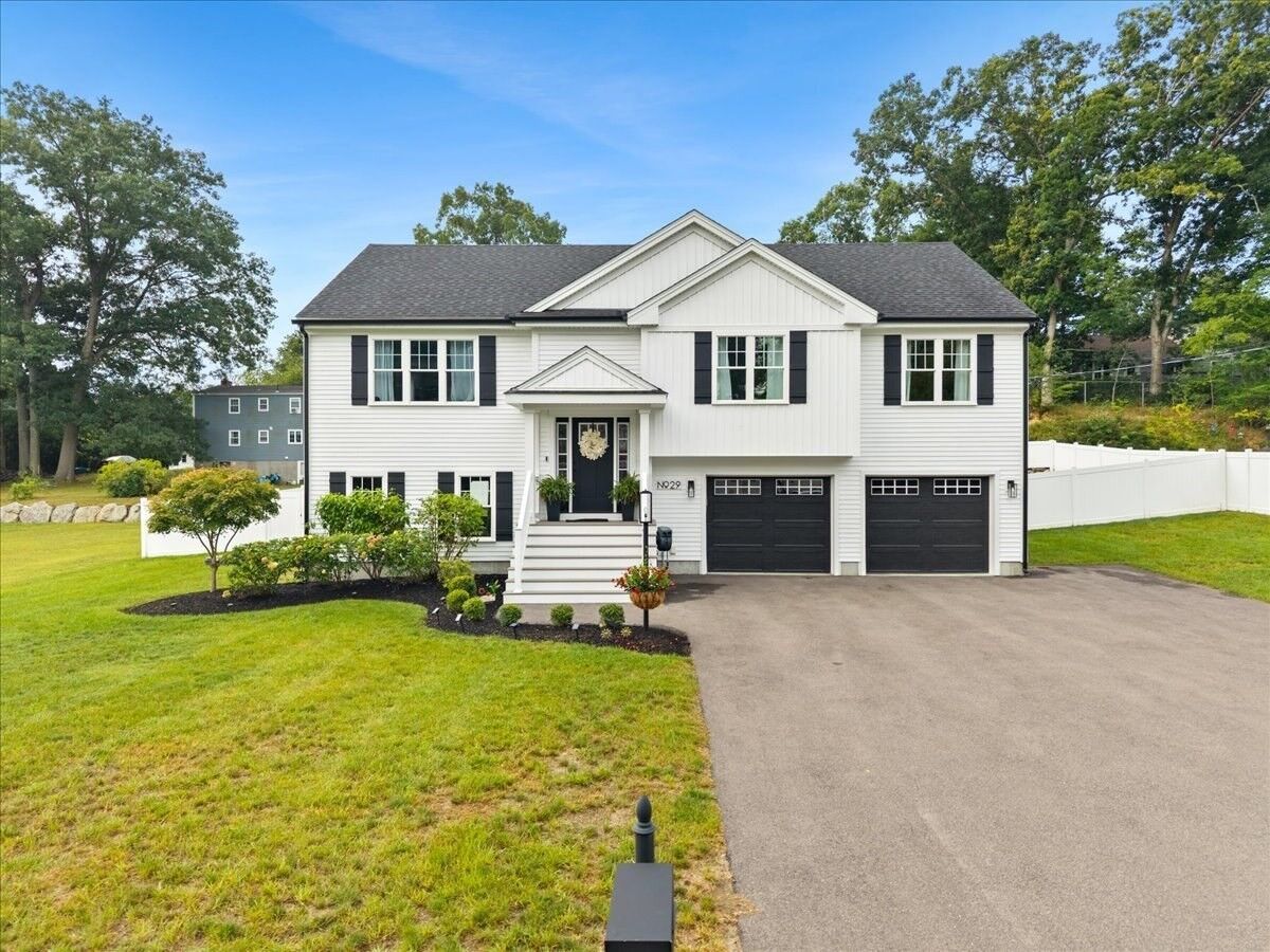 Property Photo:  29 Phyllis Rd  MA 02780 