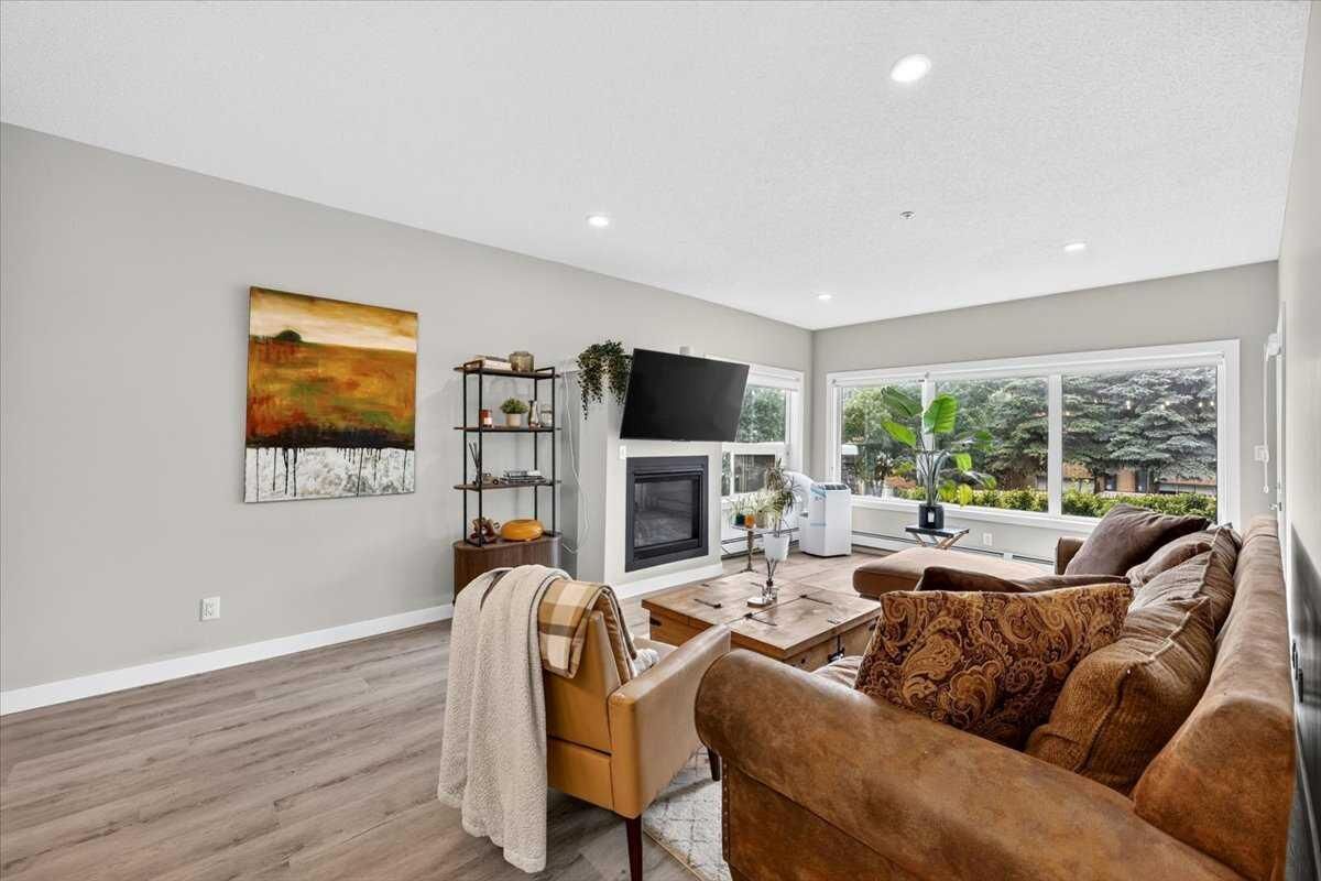 Property Photo:  1441 23 Avenue SW 206  AB T2T 0T6 