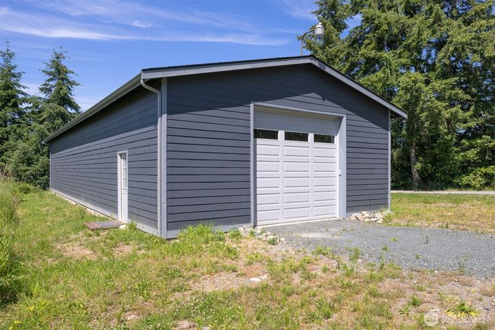 Property Photo:  2802  Mt Baker Highway  WA 98226 