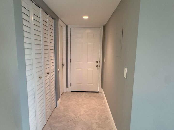Property Photo: 482 Piedmont K FL 33484