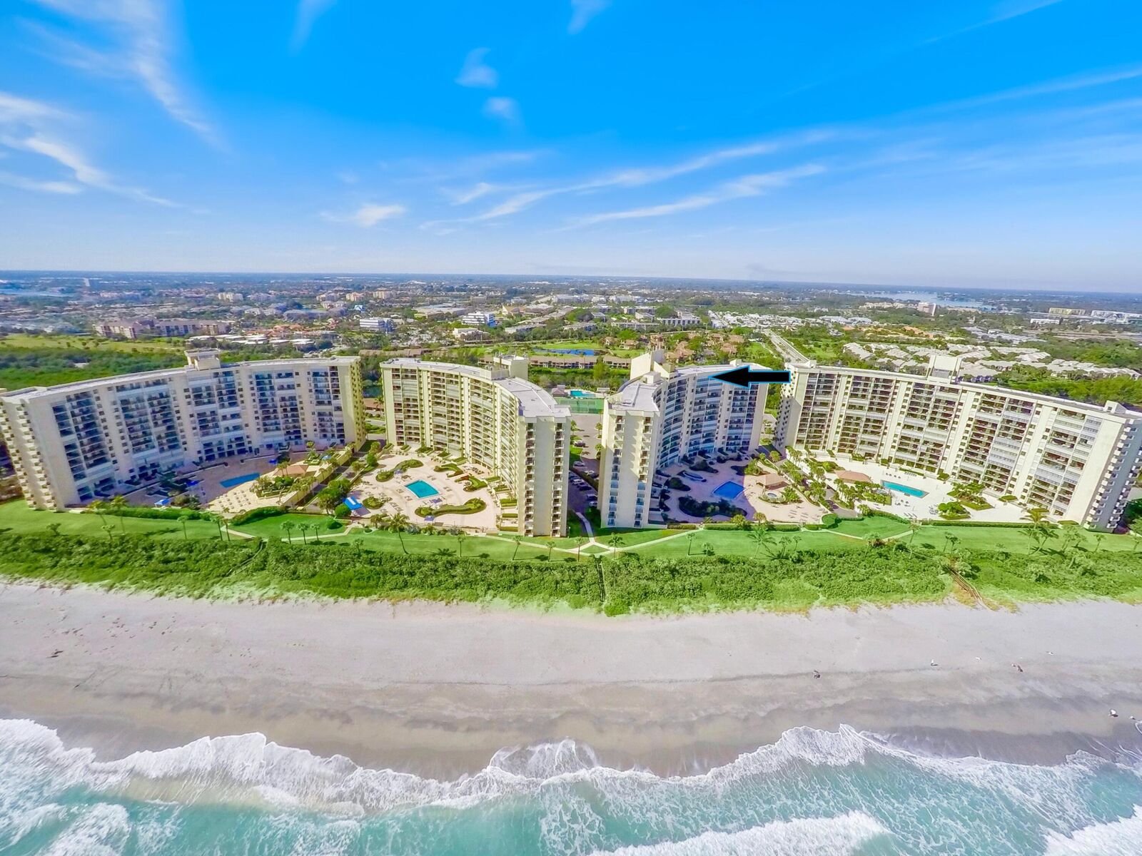 Property Photo: 300 Ocean Trail Way 1407 FL 33477