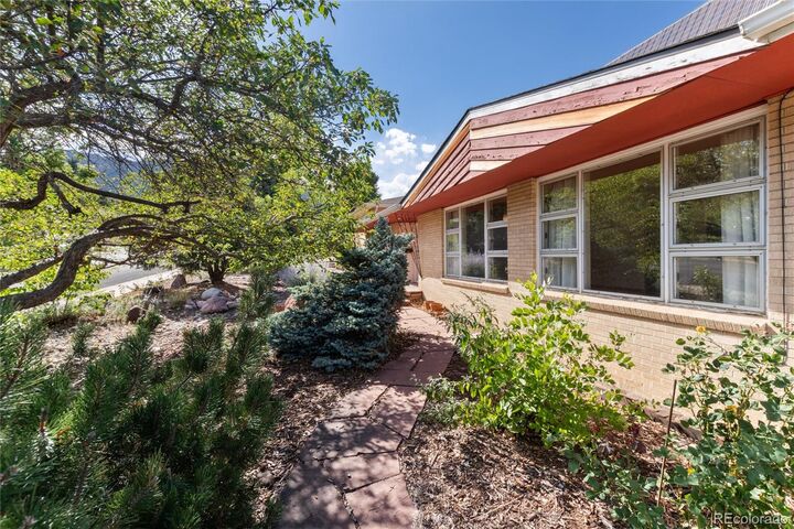 Property Photo: 2335 Dartmouth Avenue CO 80305