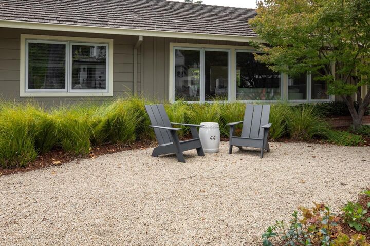 Property Photo: 1331 Cotton Street CA 94025