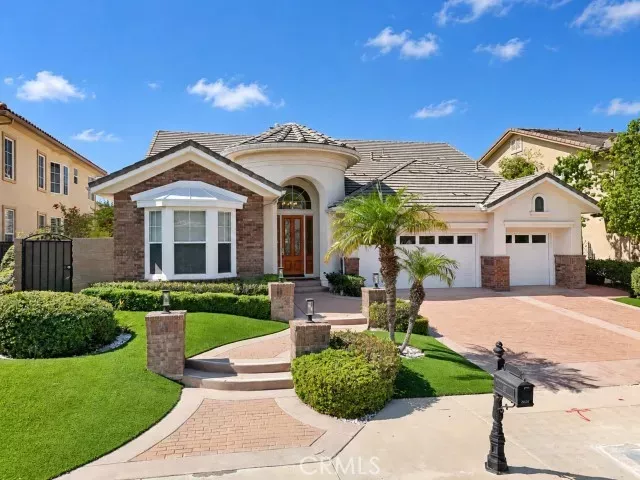 Property Photo: 20356 Via Cellini CA 91326