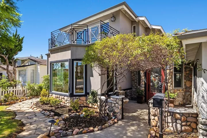 Property Photo: 4282 Middlesex Drive CA 92116