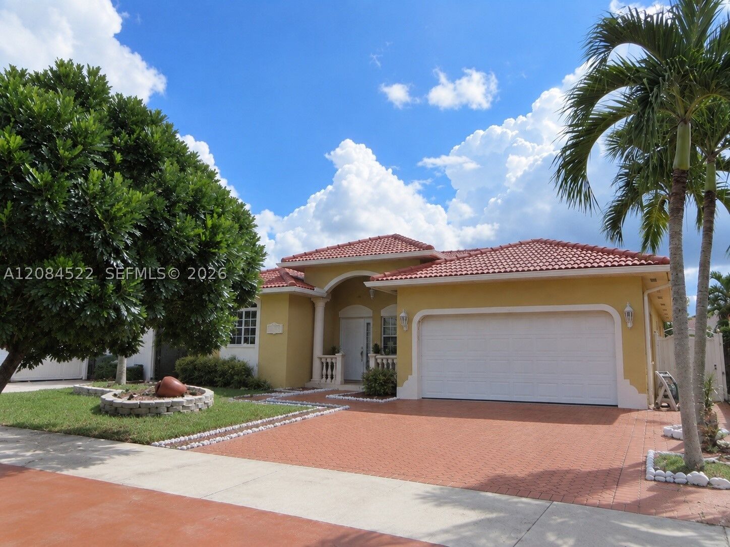 Property Photo: 18201 SW 144th Ct FL 33177