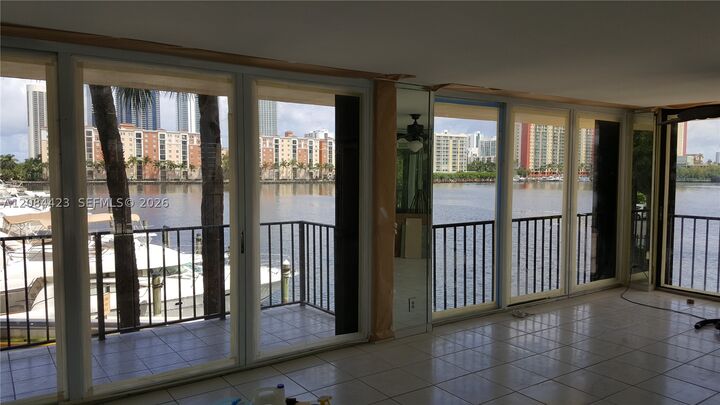 Property Photo: