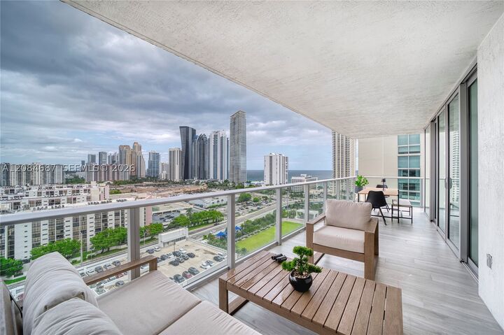 Property Photo:  300 Sunny Isles Blvd 4-1701  FL 33160 