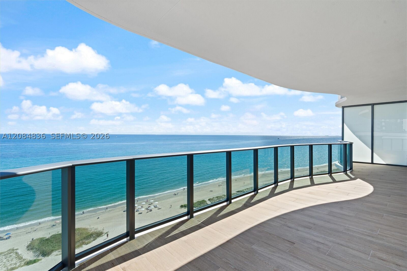 Property Photo: 900 N Ocean Blvd 1506 FL 33062