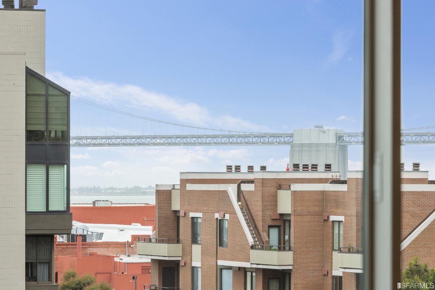Property Photo: 220 Lombard Street 618 CA 94111