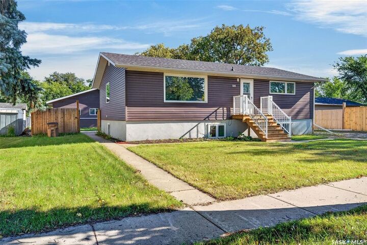 Property Photo: 106 Bemister Avenue E SK S0E 1A0